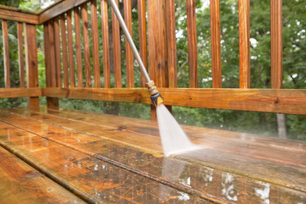 Best Pool Deck Cleaning  in Mililani Mauka, HI